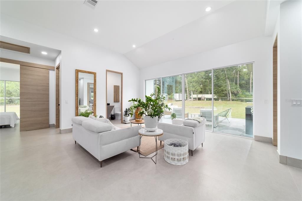 En Venta: $1,295,000 (3 camas, 4 baños, 3499 Pies cuadrados)