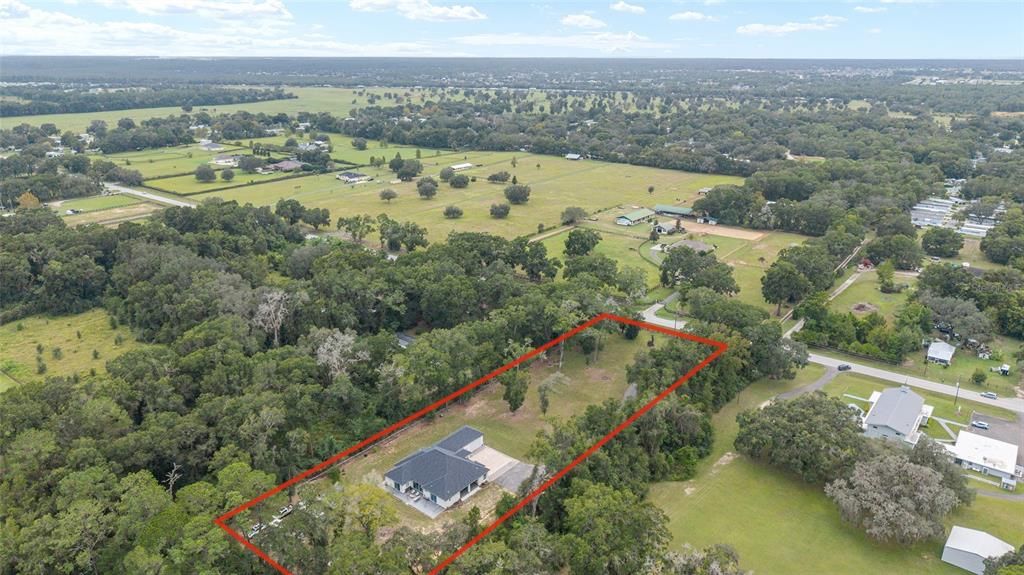 En Venta: $1,295,000 (3 camas, 4 baños, 3499 Pies cuadrados)