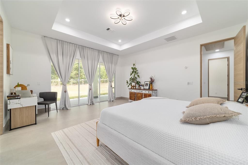 En Venta: $1,295,000 (3 camas, 4 baños, 3499 Pies cuadrados)