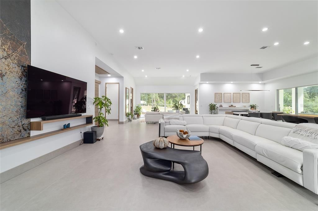 En Venta: $1,295,000 (3 camas, 4 baños, 3499 Pies cuadrados)