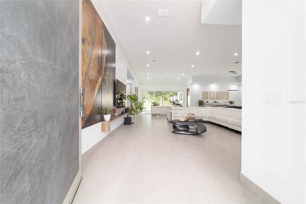 En Venta: $1,295,000 (3 camas, 4 baños, 3499 Pies cuadrados)