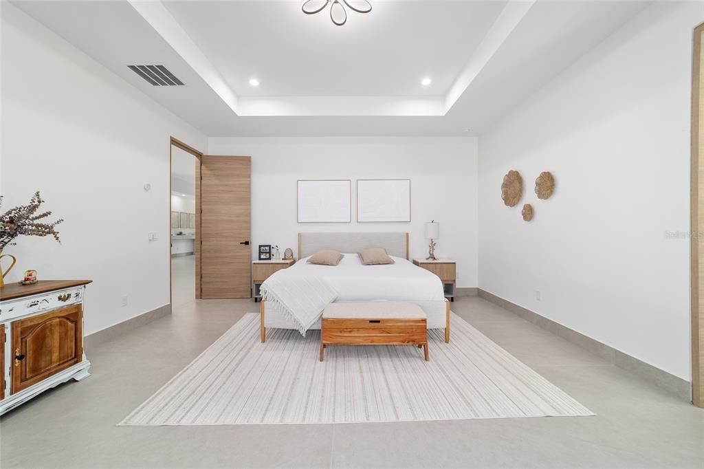 En Venta: $1,295,000 (3 camas, 4 baños, 3499 Pies cuadrados)