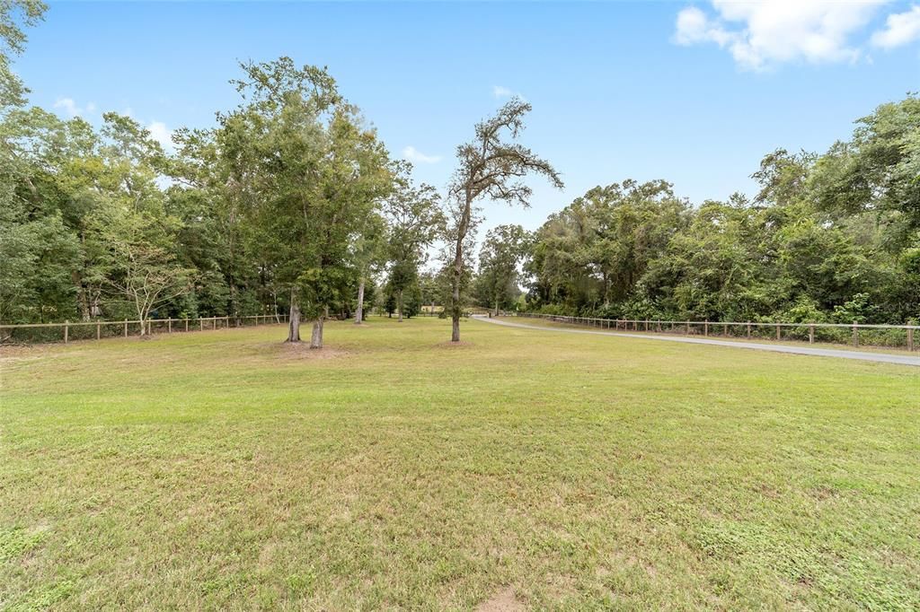 En Venta: $1,295,000 (3 camas, 4 baños, 3499 Pies cuadrados)