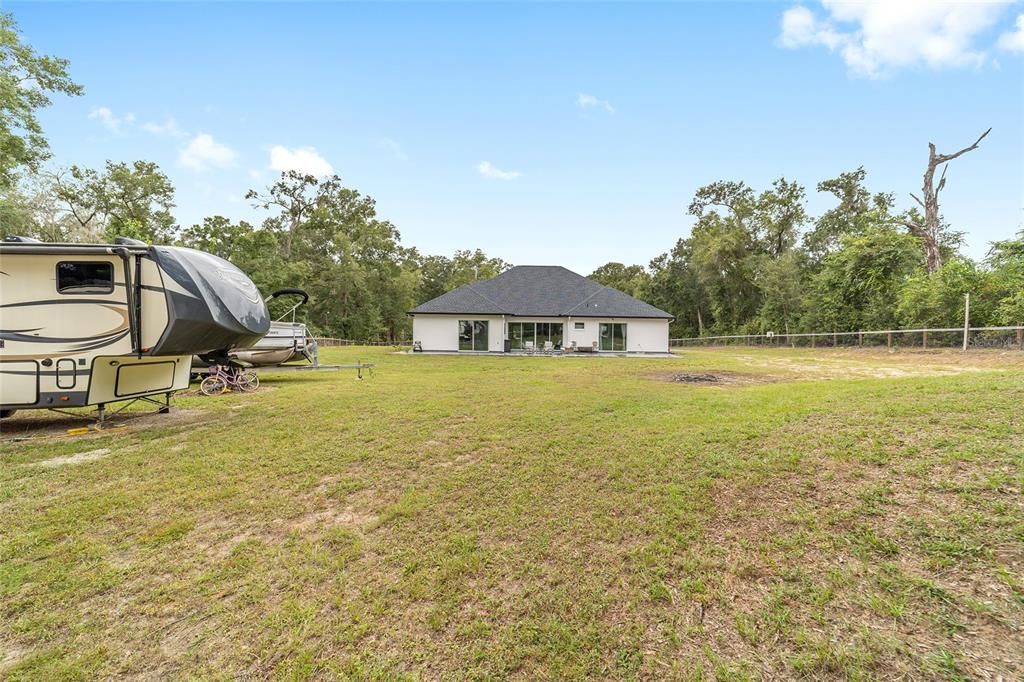 En Venta: $1,295,000 (3 camas, 4 baños, 3499 Pies cuadrados)