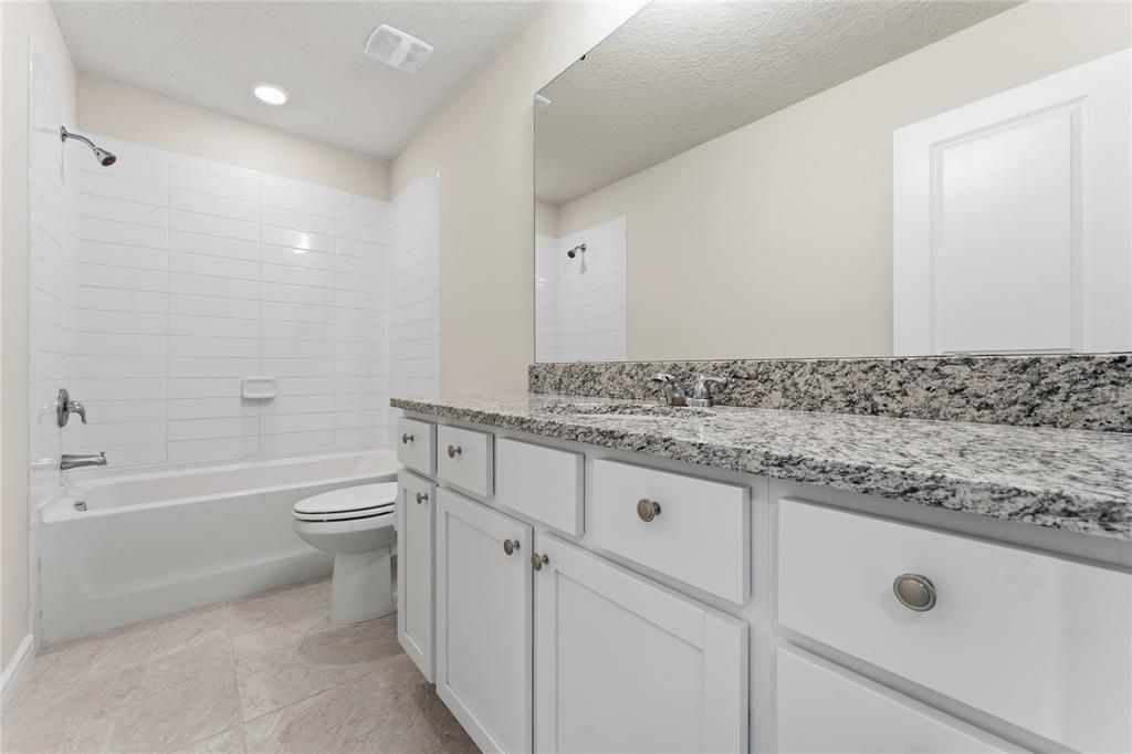 В аренду: $2,800 (4 спален, 3 ванн, 2178 Квадратных фут)