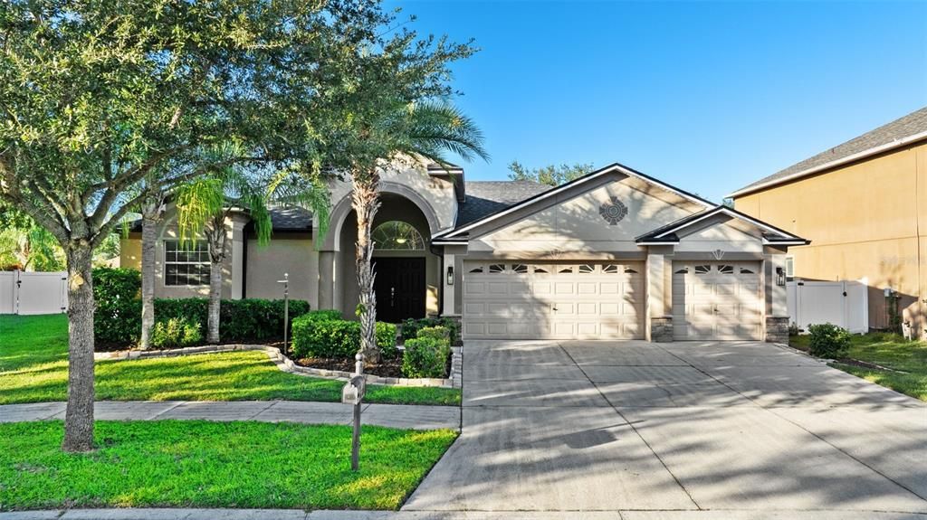 Recently Sold: $599,000 (4 beds, 3 baths, 2662 Square Feet)