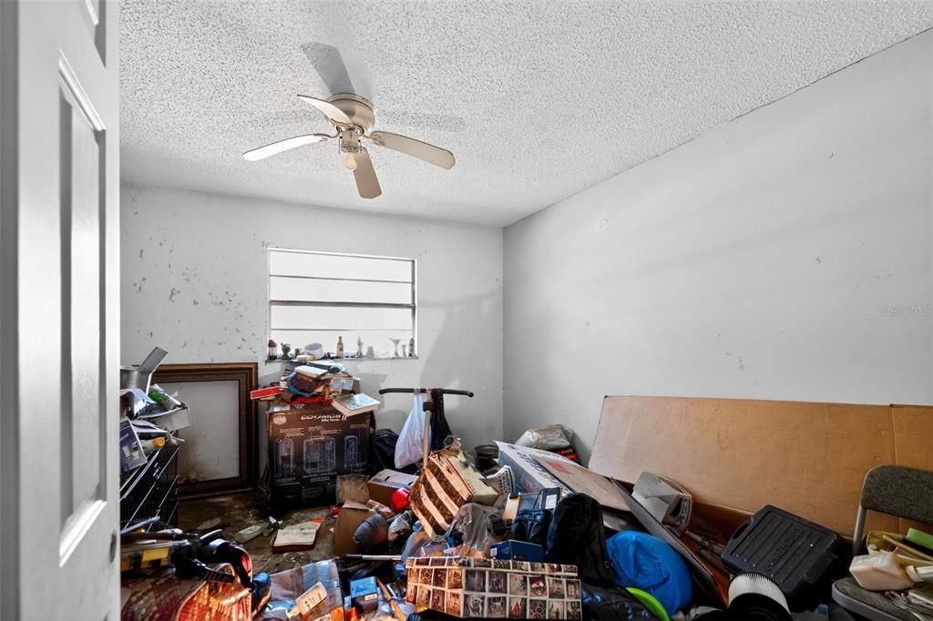 待售: $199,900 (3 贝兹, 2 浴室, 1584 平方英尺)