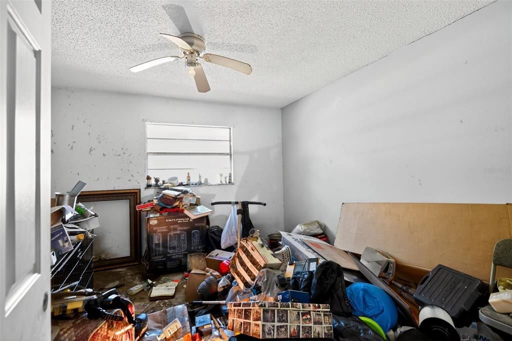 待售: $199,900 (3 贝兹, 2 浴室, 1584 平方英尺)