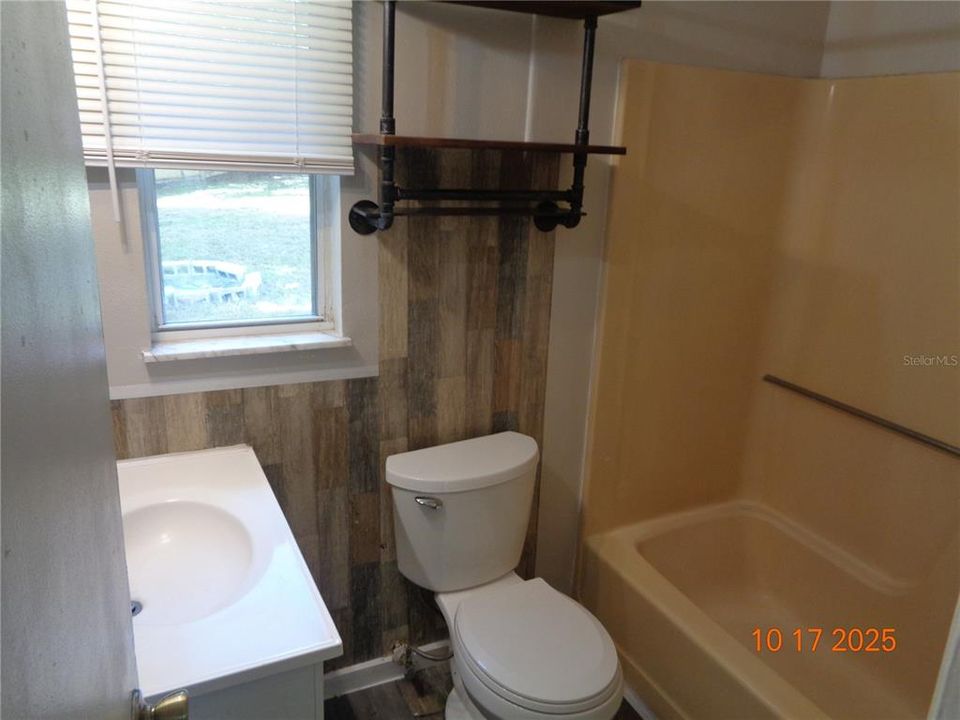 出租: $1,695 (2 贝兹, 2 浴室, 851 平方英尺)