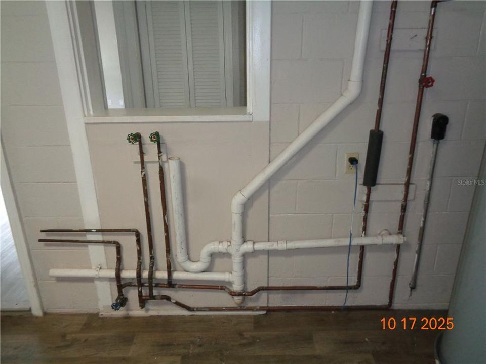 出租: $1,695 (2 贝兹, 2 浴室, 851 平方英尺)