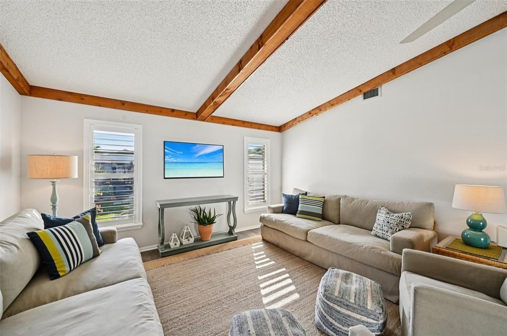 For Sale: $499,000 (3 beds, 2 baths, 2022 Square Feet)