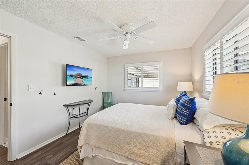 For Sale: $499,000 (3 beds, 2 baths, 2022 Square Feet)