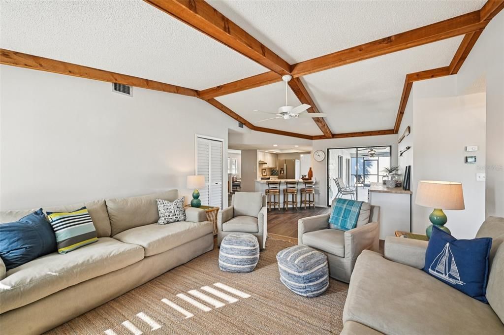 For Sale: $499,000 (3 beds, 2 baths, 2022 Square Feet)