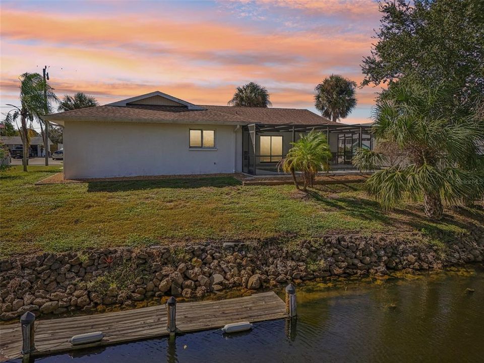 For Sale: $499,000 (3 beds, 2 baths, 2022 Square Feet)