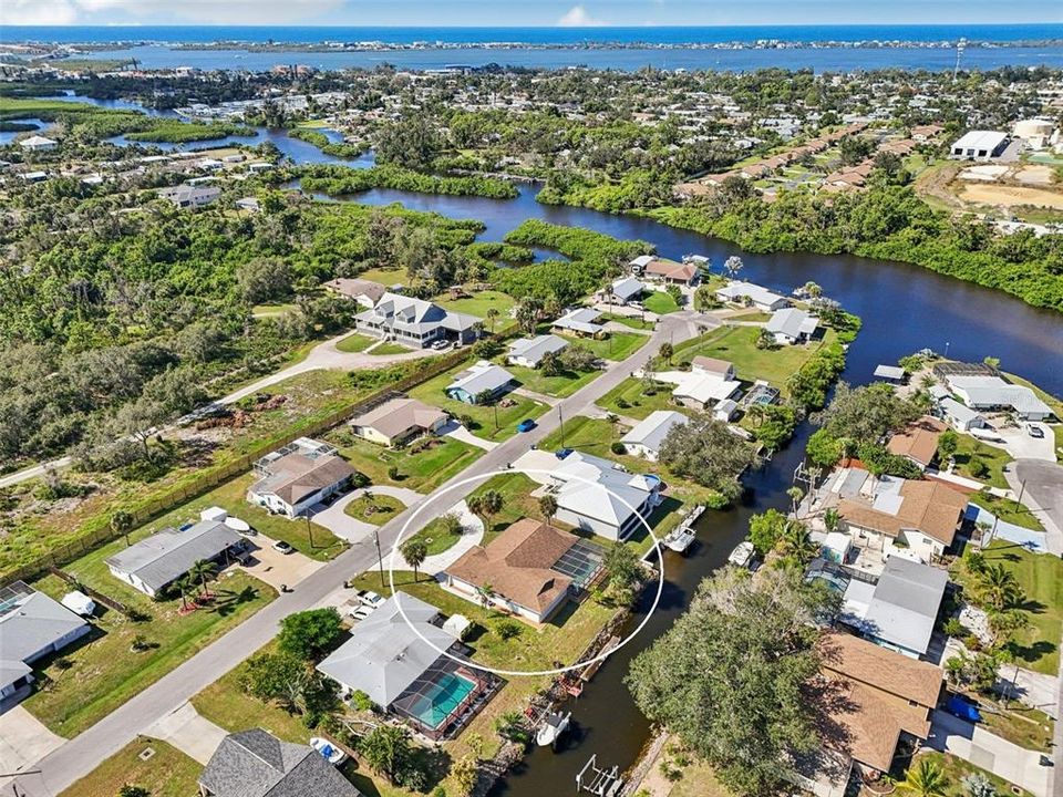 For Sale: $499,000 (3 beds, 2 baths, 2022 Square Feet)