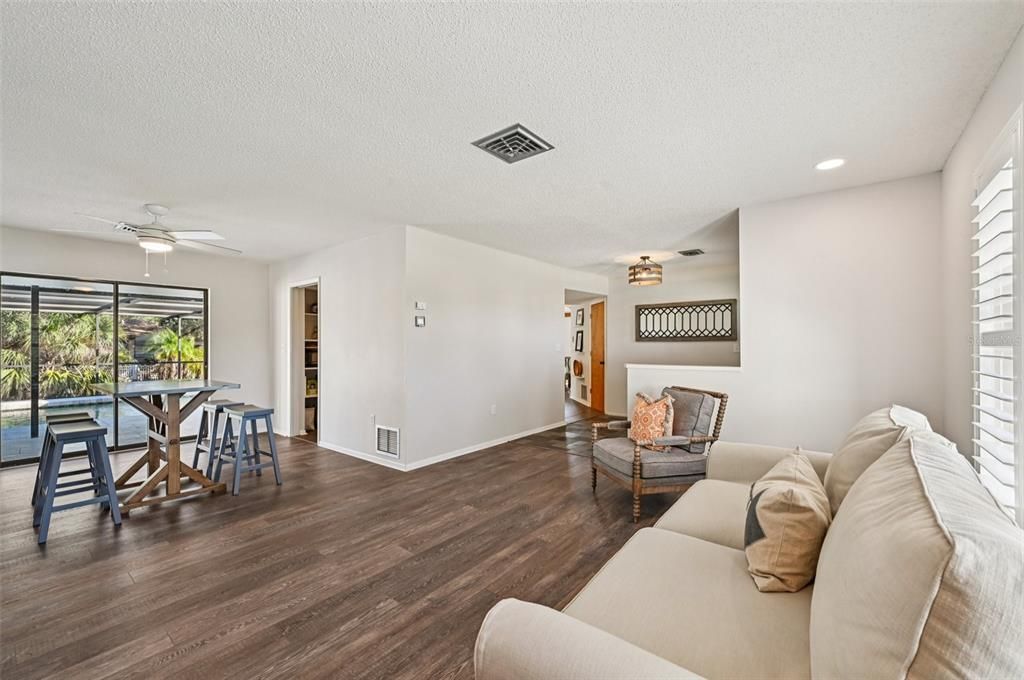 For Sale: $499,000 (3 beds, 2 baths, 2022 Square Feet)