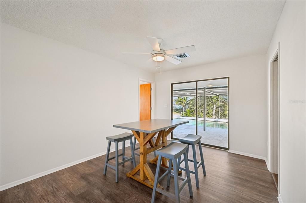 For Sale: $499,000 (3 beds, 2 baths, 2022 Square Feet)