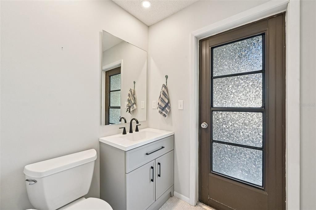 For Sale: $499,000 (3 beds, 2 baths, 2022 Square Feet)