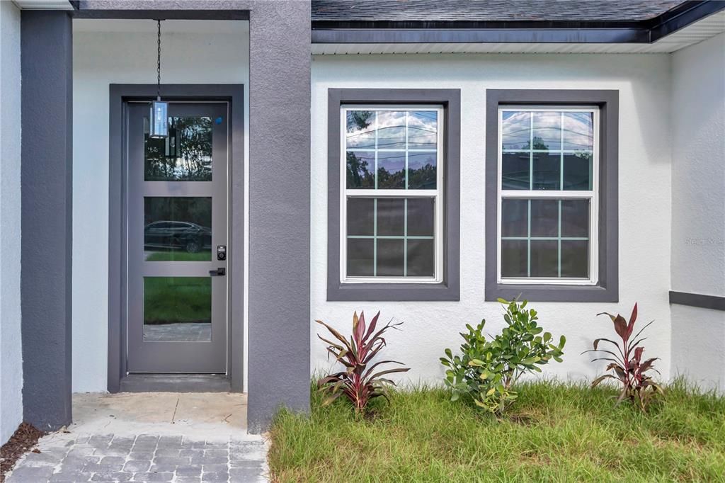 For Sale: $305,900 (4 beds, 2 baths, 1878 Square Feet)