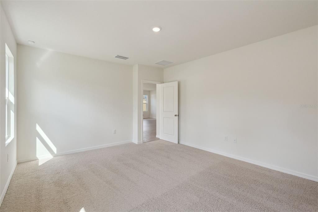 Active With Contract: $434,990 (5 beds, 3 baths, 2490 Square Feet)