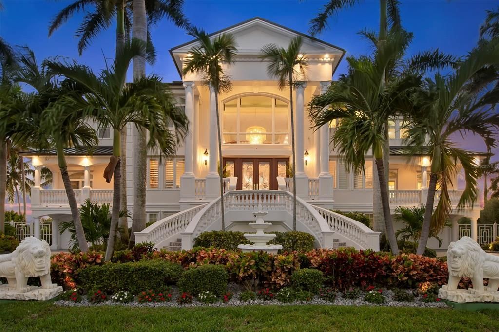 На продажу: $5,995,000 (5 спален, 5 ванн, 6147 Квадратных фут)