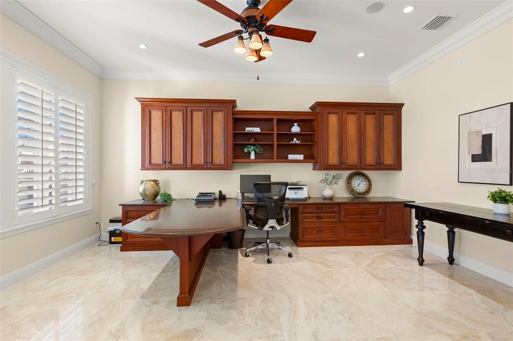 На продажу: $5,995,000 (5 спален, 5 ванн, 6147 Квадратных фут)