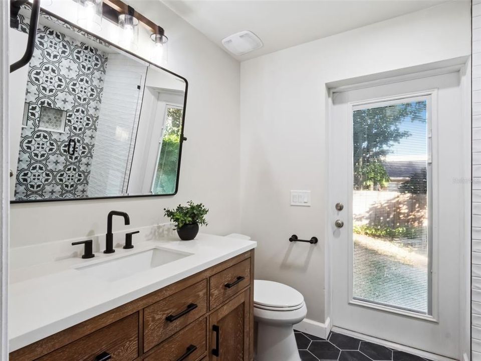 For Sale: $575,000 (3 beds, 2 baths, 1534 Square Feet)