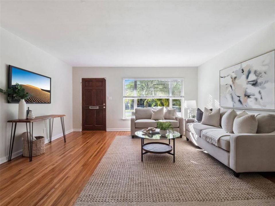 For Sale: $575,000 (3 beds, 2 baths, 1534 Square Feet)