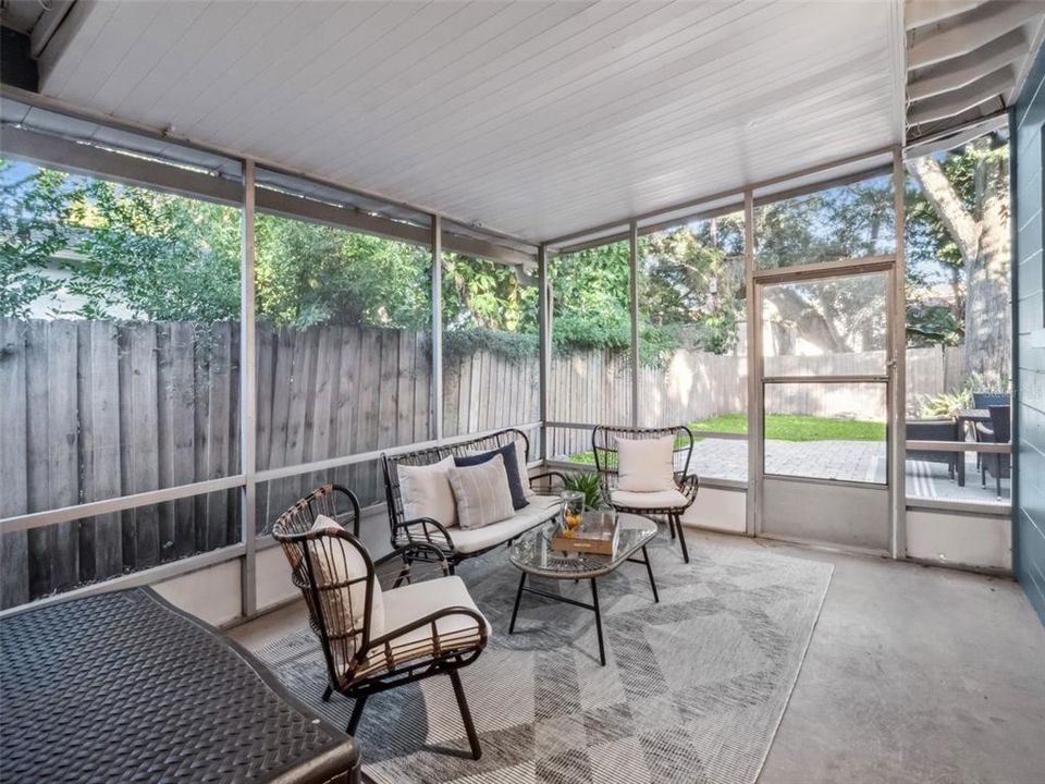 For Sale: $575,000 (3 beds, 2 baths, 1534 Square Feet)