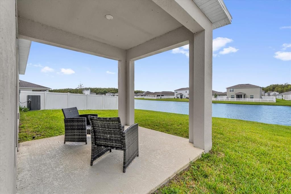 For Sale: $385,000 (3 beds, 2 baths, 1490 Square Feet)