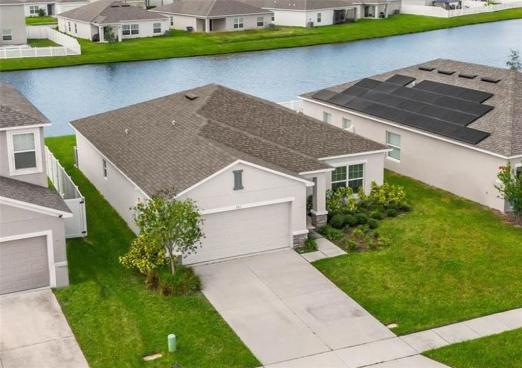 For Sale: $385,000 (3 beds, 2 baths, 1490 Square Feet)