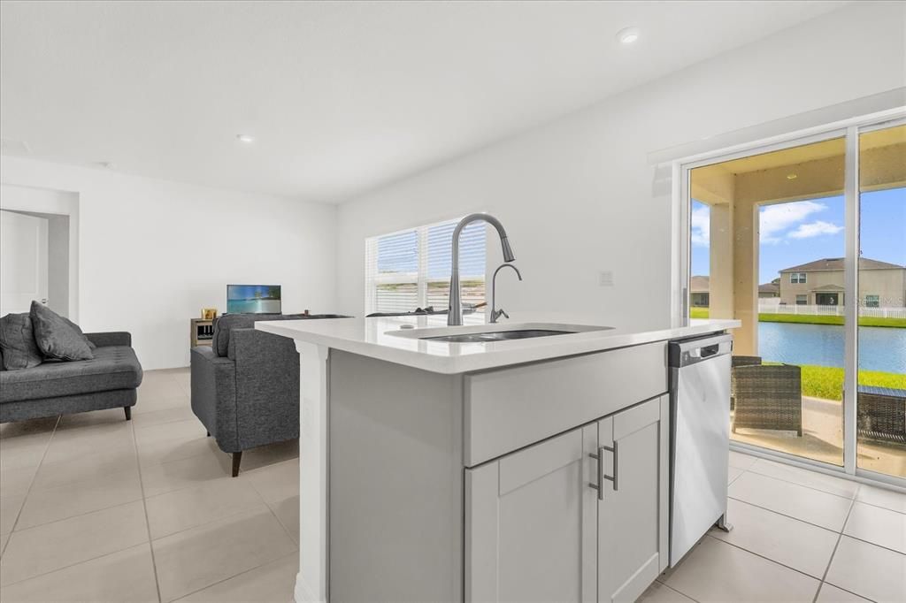 For Sale: $385,000 (3 beds, 2 baths, 1490 Square Feet)