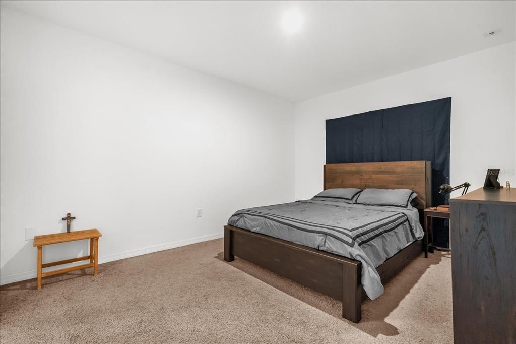 For Sale: $385,000 (3 beds, 2 baths, 1490 Square Feet)