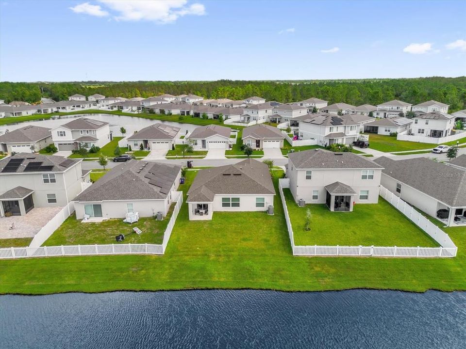 For Sale: $385,000 (3 beds, 2 baths, 1490 Square Feet)