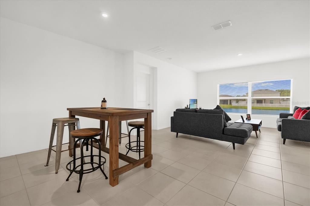 For Sale: $385,000 (3 beds, 2 baths, 1490 Square Feet)