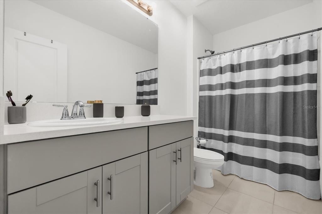 For Sale: $385,000 (3 beds, 2 baths, 1490 Square Feet)