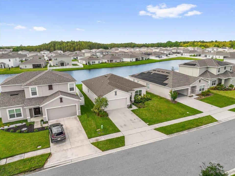 For Sale: $385,000 (3 beds, 2 baths, 1490 Square Feet)