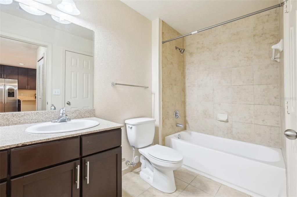 For Rent: $2,115 (1 beds, 1 baths, 772 Square Feet)
