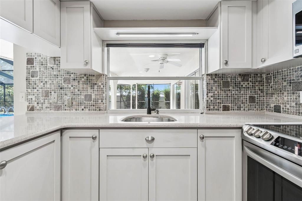 Active With Contract: $595,000 (3 beds, 2 baths, 2153 Square Feet)