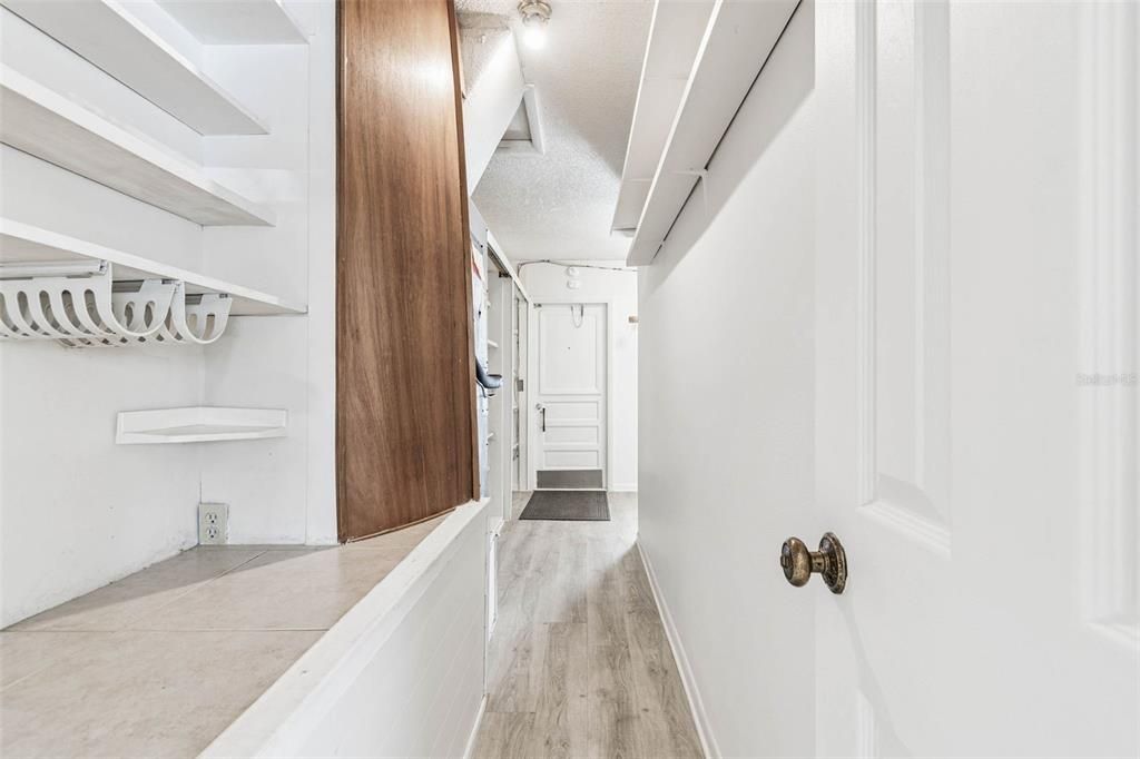 Active With Contract: $595,000 (3 beds, 2 baths, 2153 Square Feet)