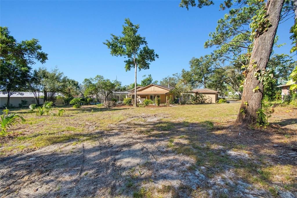 Active With Contract: $595,000 (3 beds, 2 baths, 2153 Square Feet)