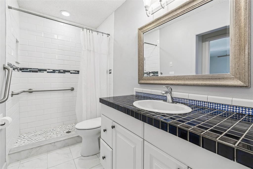 Active With Contract: $595,000 (3 beds, 2 baths, 2153 Square Feet)