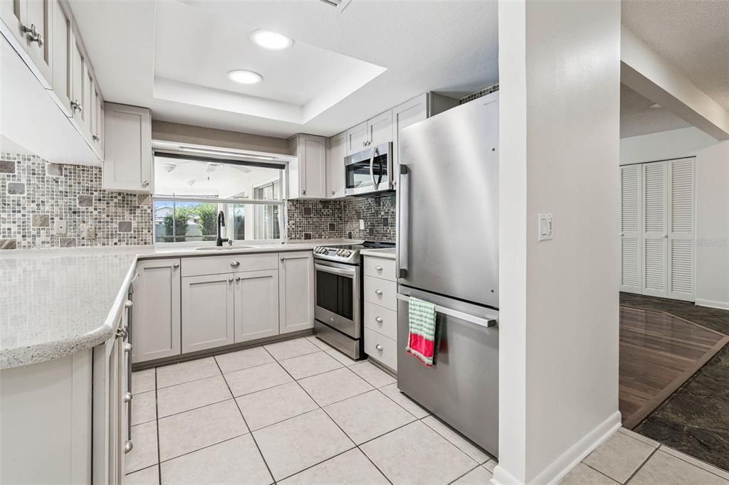 Active With Contract: $595,000 (3 beds, 2 baths, 2153 Square Feet)