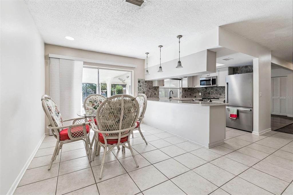 Active With Contract: $595,000 (3 beds, 2 baths, 2153 Square Feet)