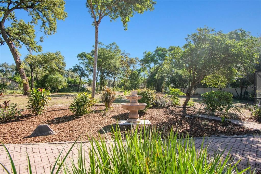 Active With Contract: $595,000 (3 beds, 2 baths, 2153 Square Feet)