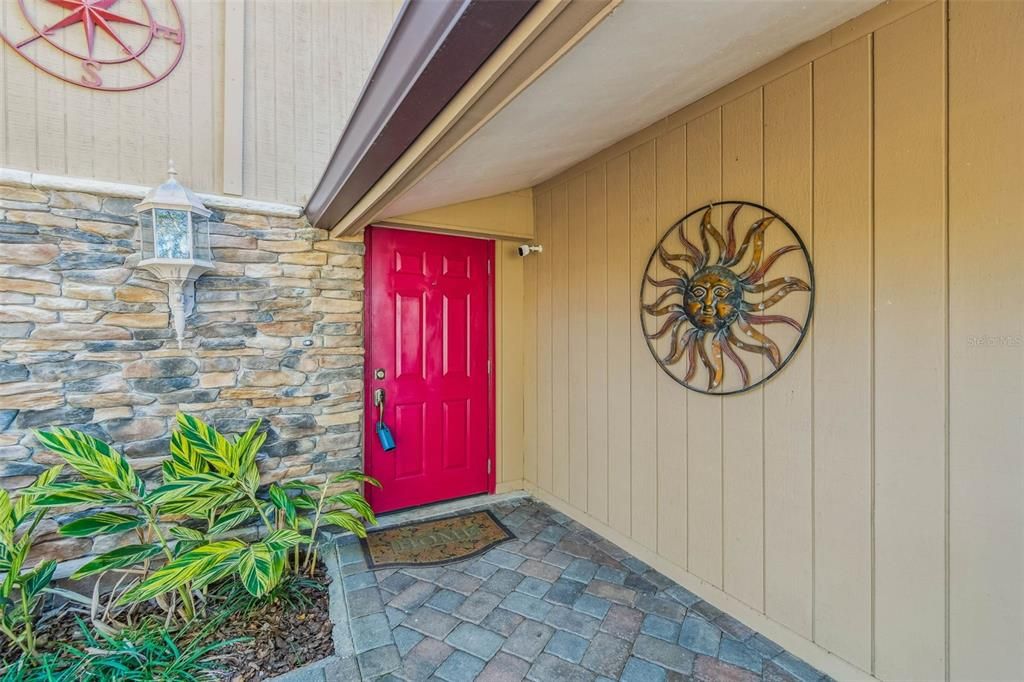 Active With Contract: $595,000 (3 beds, 2 baths, 2153 Square Feet)