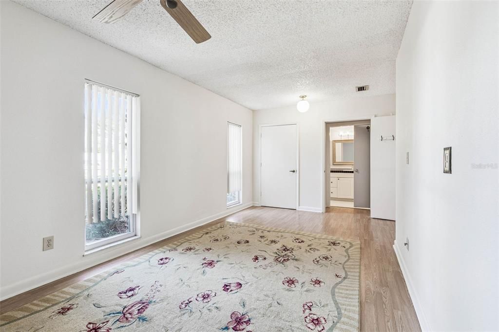 Active With Contract: $595,000 (3 beds, 2 baths, 2153 Square Feet)