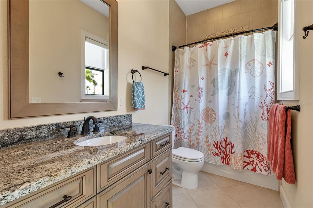 На продажу: $3,900,000 (4 спален, 4 ванн, 3536 Квадратных фут)