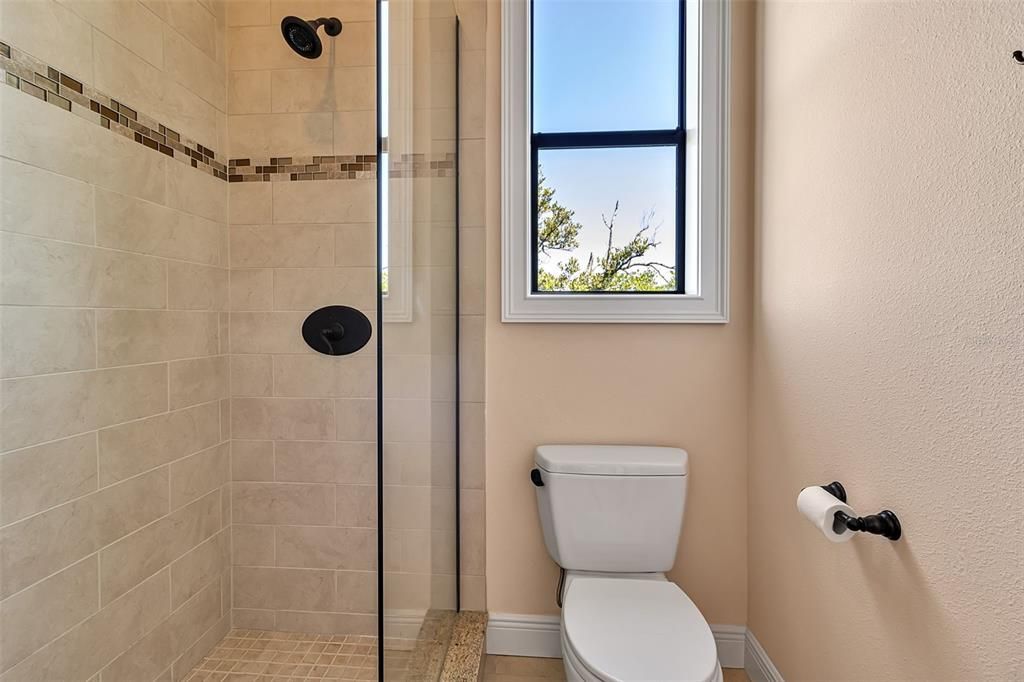 На продажу: $3,900,000 (4 спален, 4 ванн, 3536 Квадратных фут)