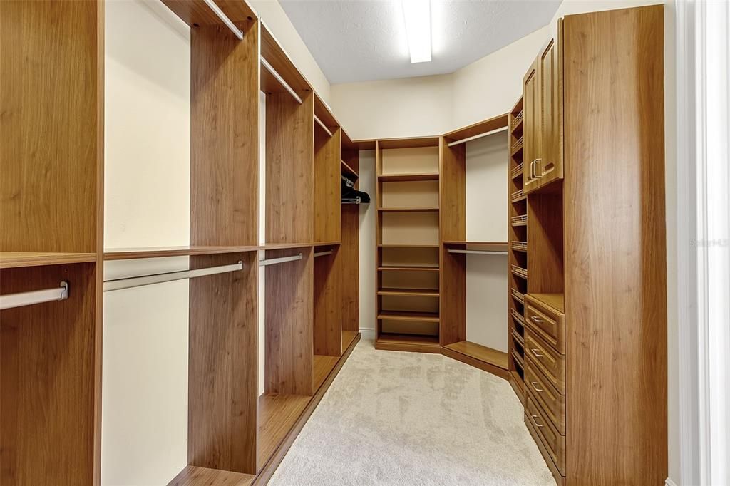 На продажу: $3,900,000 (4 спален, 4 ванн, 3536 Квадратных фут)